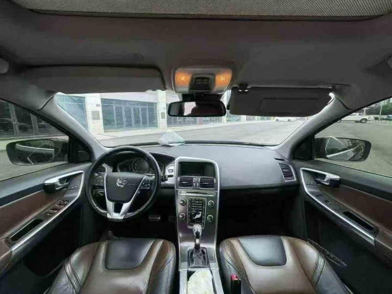 重庆14年沃尔沃XC603