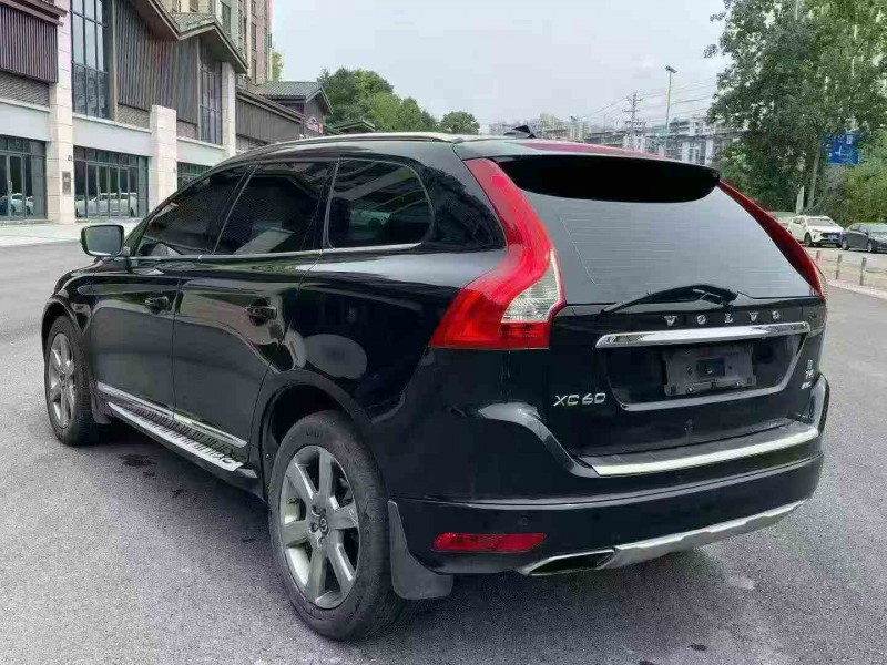 重庆14年沃尔沃XC608