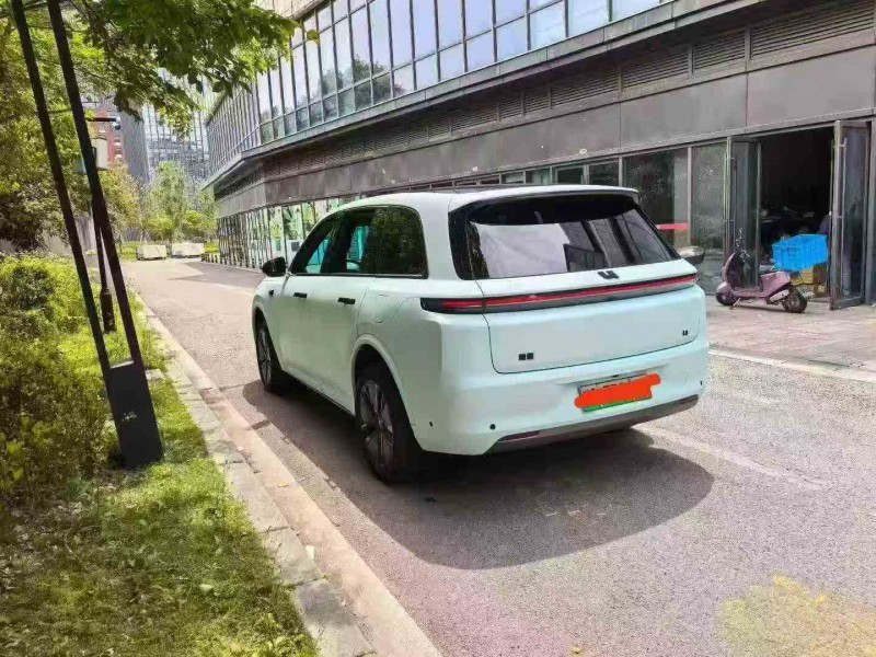 嘉兴24年理想L88