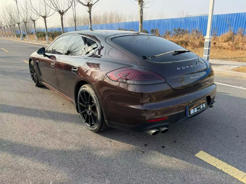 苏州13年保时捷帕拉梅拉6
