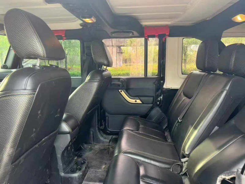 郑州15年Jeep牧马人5