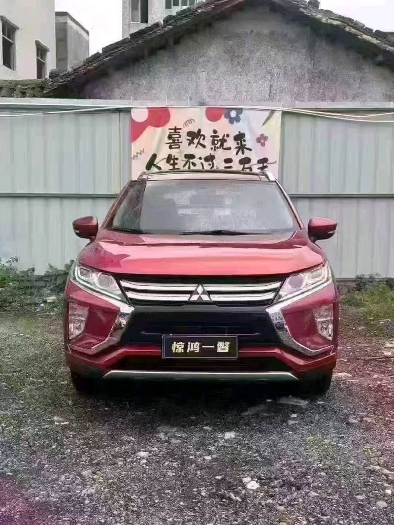 广州19年三菱奕歌1