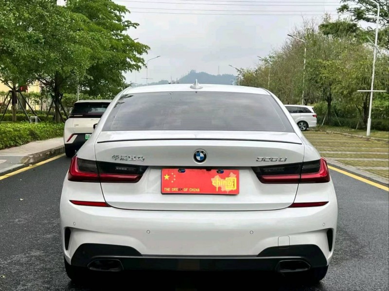 广州22年宝马3系5