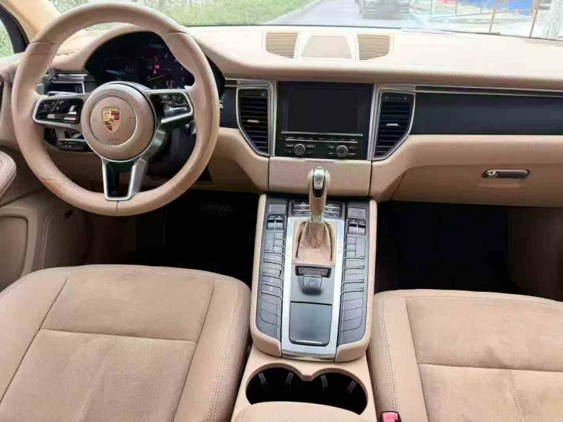郑州19年保时捷Macan4