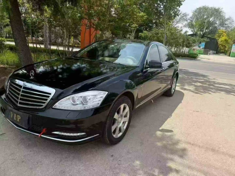 东营13年奔驰S3
