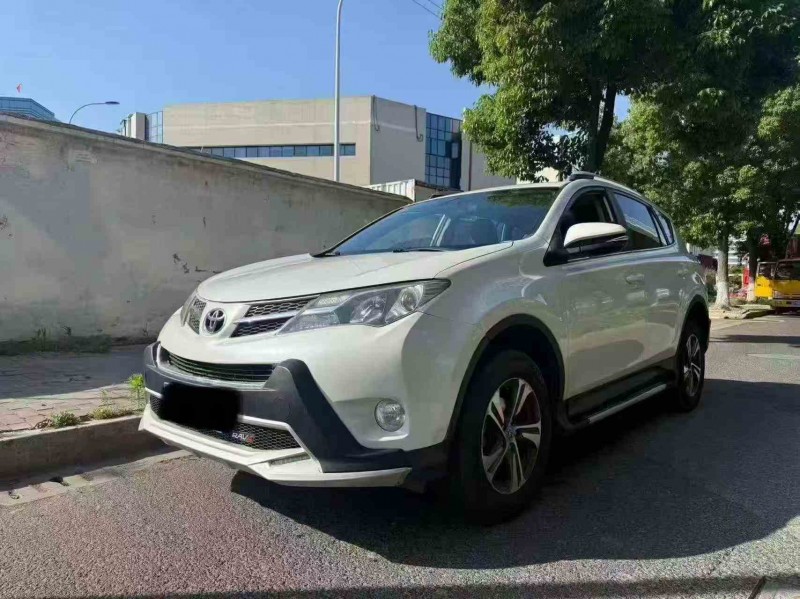 连云港16年丰田RAV42