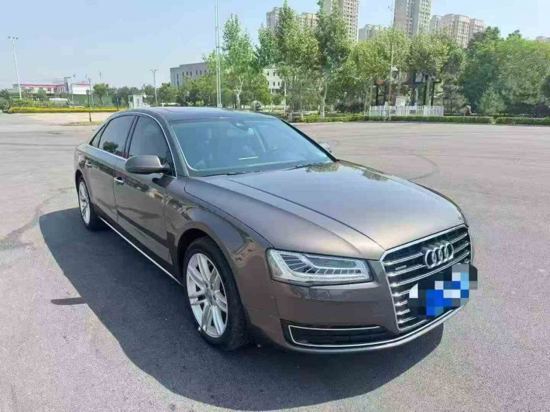 潍坊18年奥迪A8L2