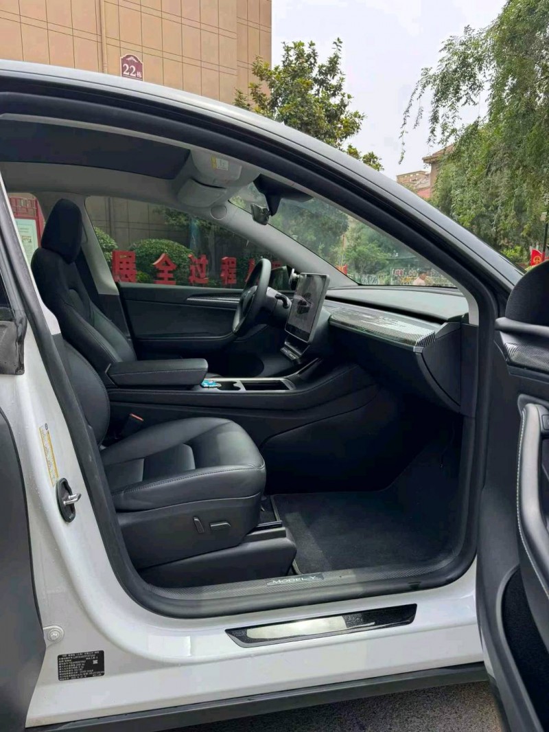 枣庄23年特斯拉MODEL Y7