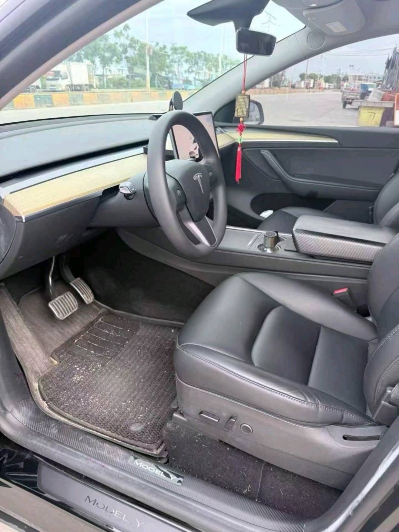 广州23年特斯拉MODEL Y3