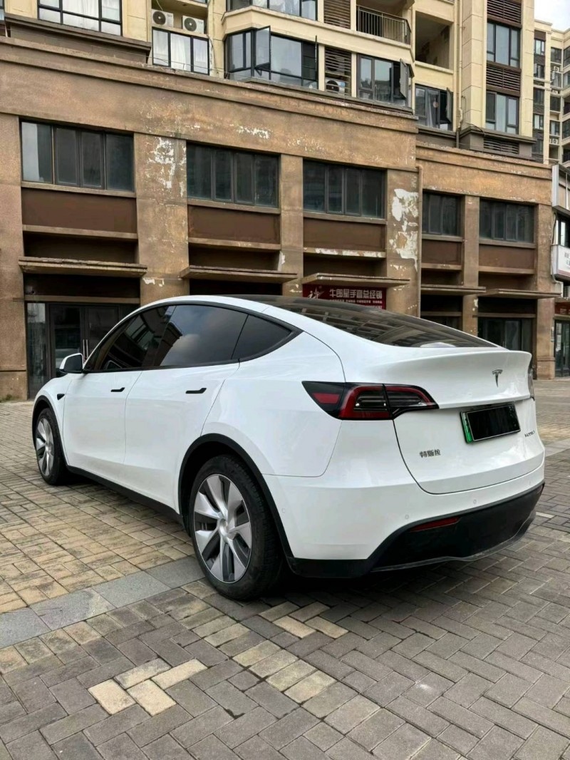海口23年特斯拉MODEL Y9