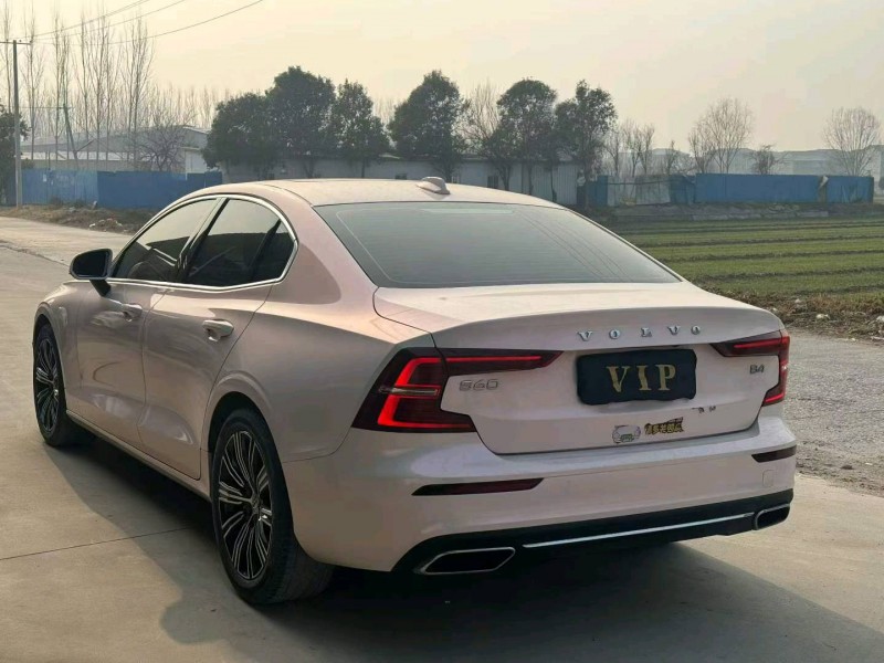 新乡22年沃尔沃S60L8