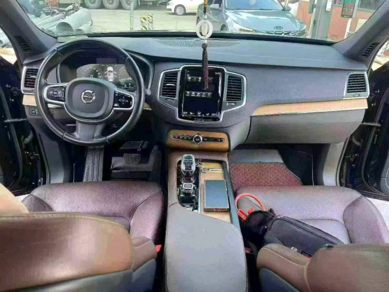 襄阳22年沃尔沃XC905