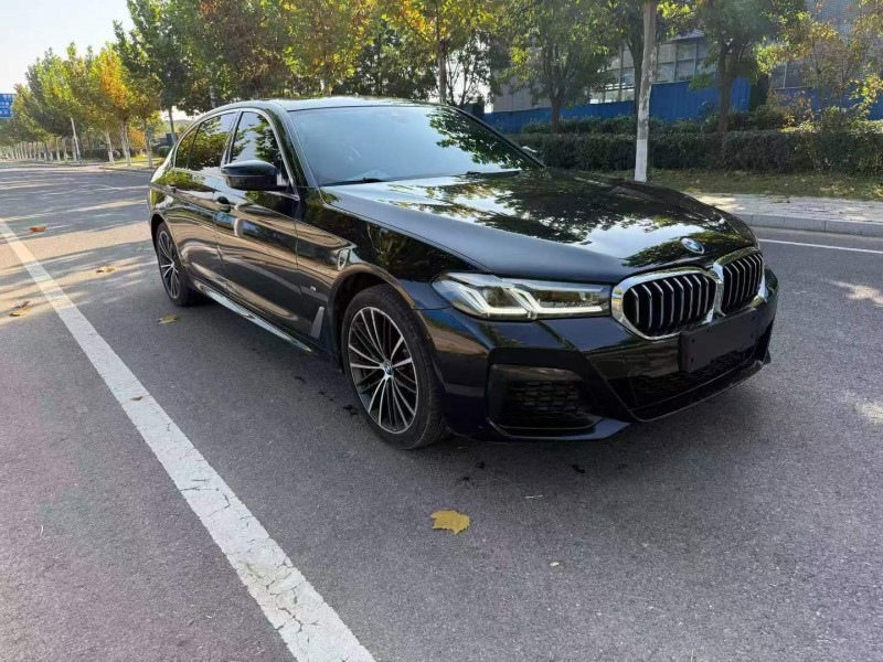 徐州21年宝马5系3