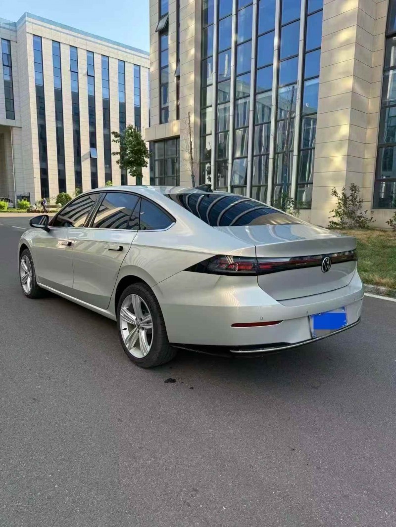 东营25年大众速腾7