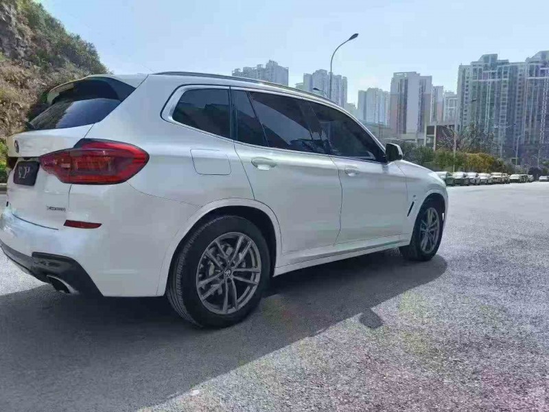 六盘水20年宝马X36