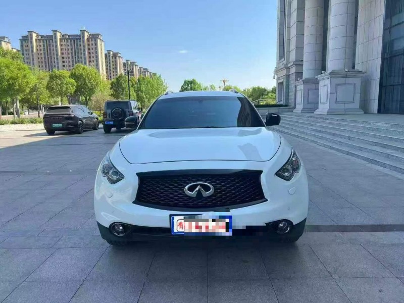 保定18年英菲尼迪QX701