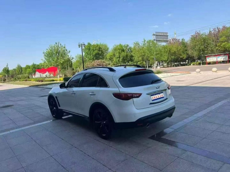 保定18年英菲尼迪QX708