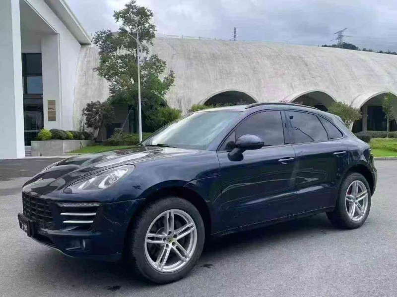 金华17年保时捷Macan3