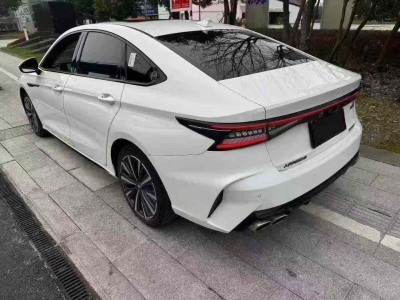 金华25年奇瑞艾瑞泽9
