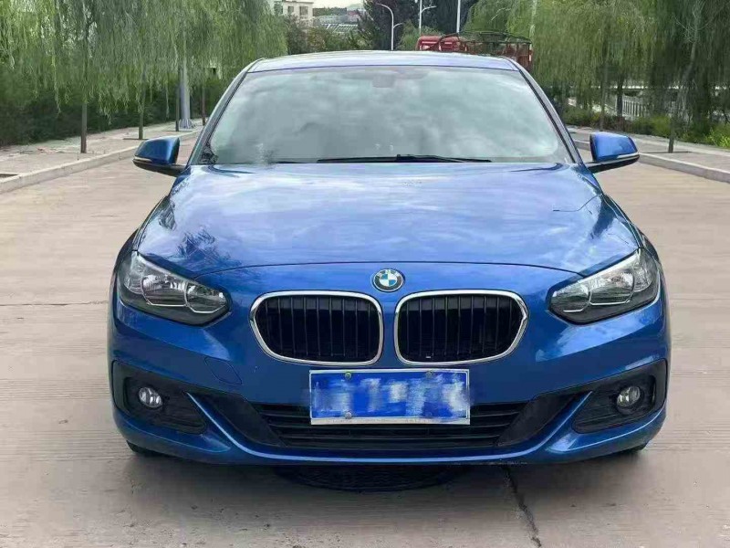 延安17年宝马1系1