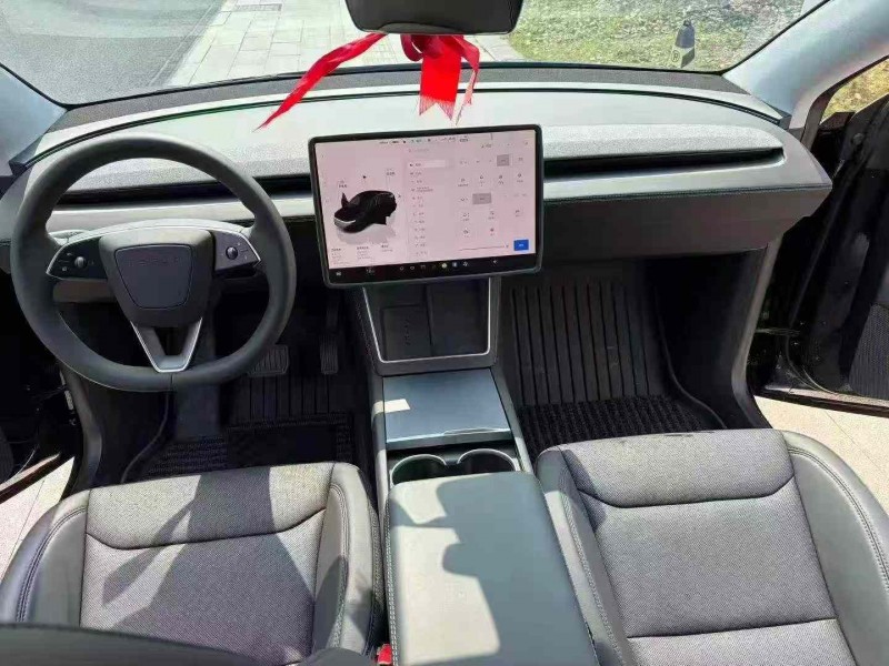 金华25年特斯拉MODEL Y5