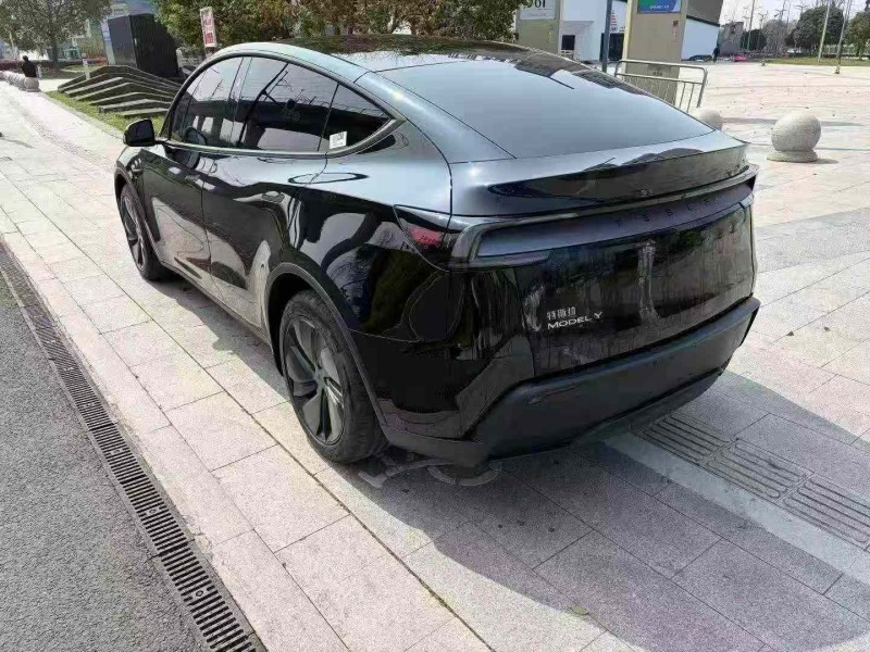 金华25年特斯拉MODEL Y7