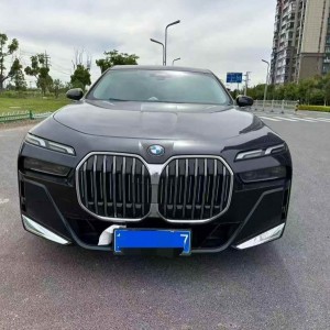 苏州24年宝马7系