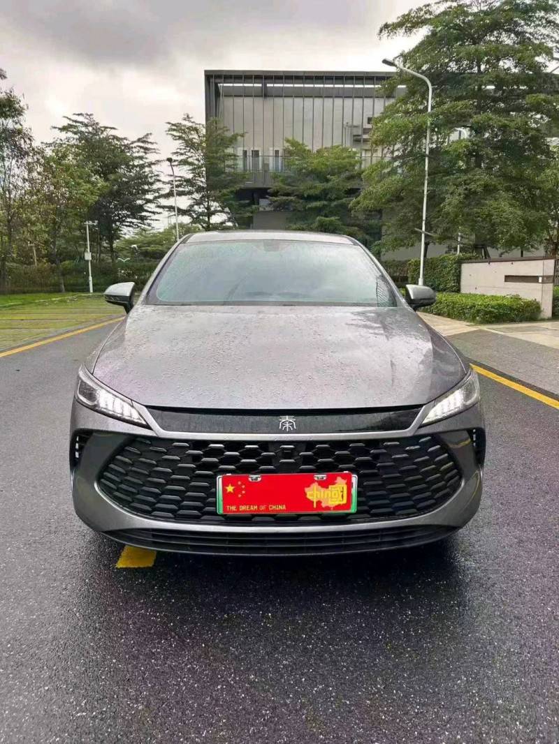 广州25年比亚迪秦1