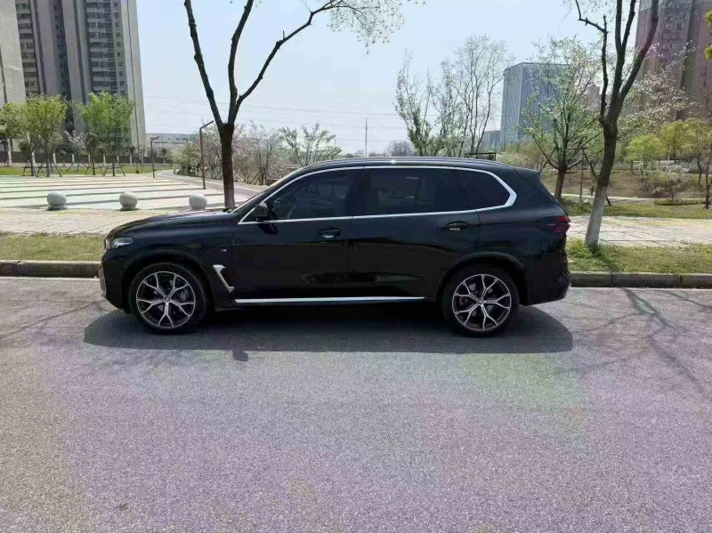 宜昌23年宝马X58