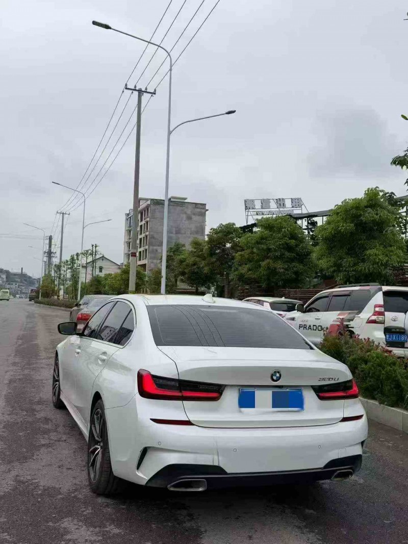 湘潭22年宝马3系8
