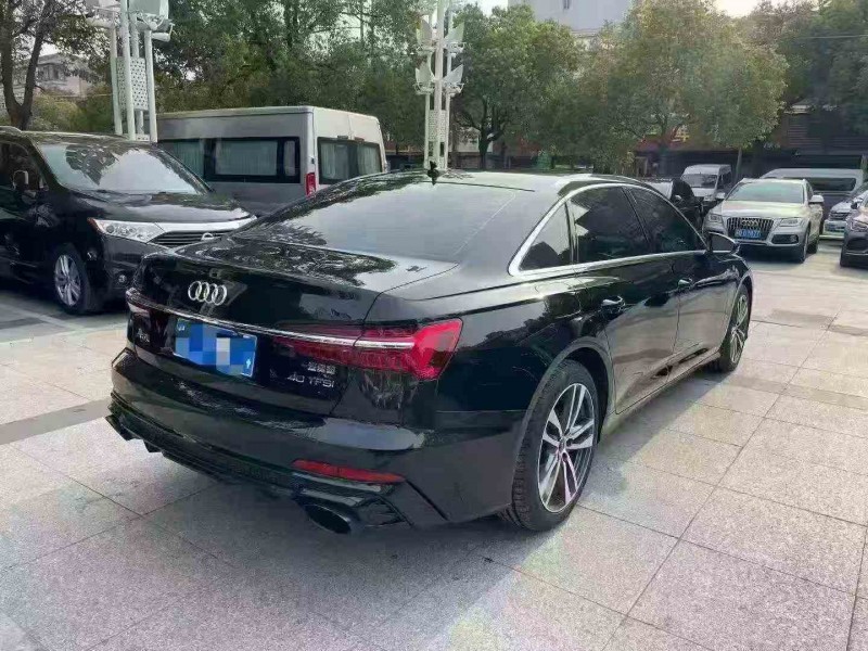 连云港25年奥迪A6L8