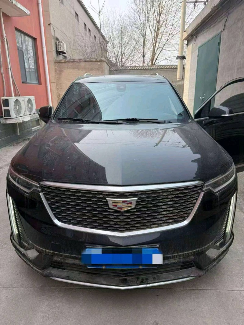 张家口20年凯迪拉克XT61