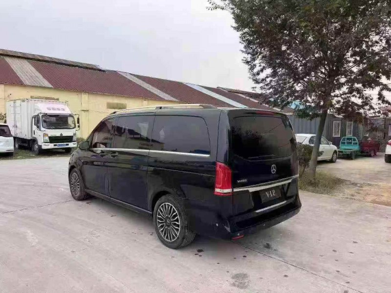 徐州18年奔驰V3