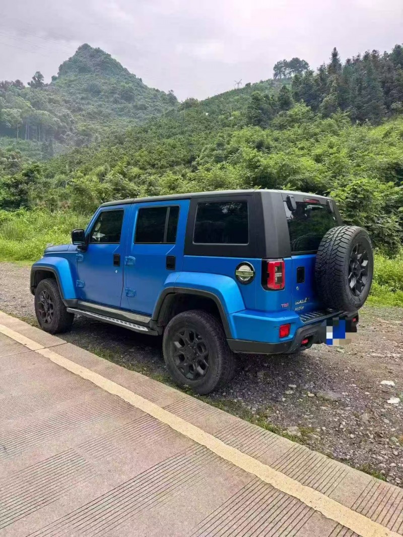 南宁21年北京BJ407
