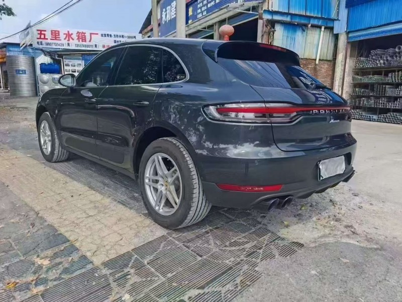 南宁20年保时捷Macan5