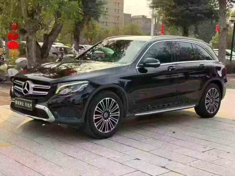 江门19年奔驰GLC3
