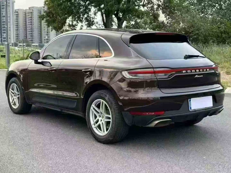 汕头20年保时捷Macan7