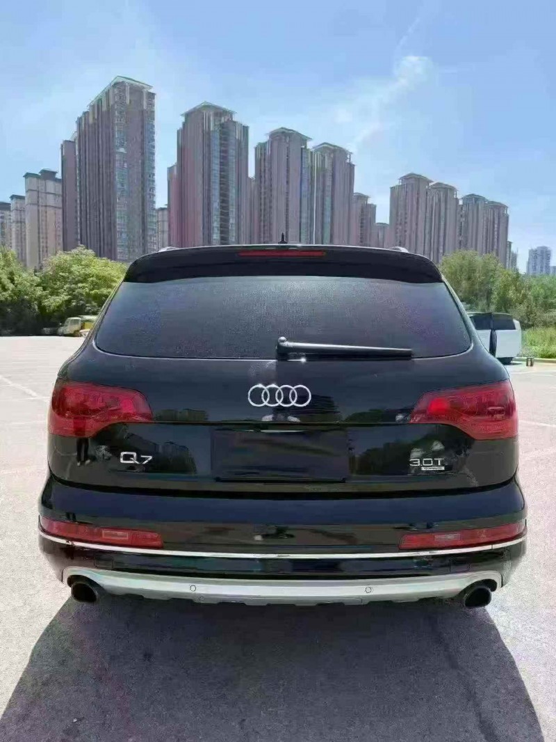 南通15年奥迪Q79