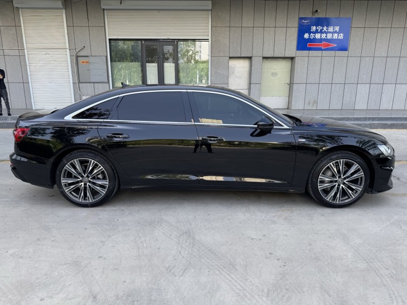 济宁21年奥迪A6L6
