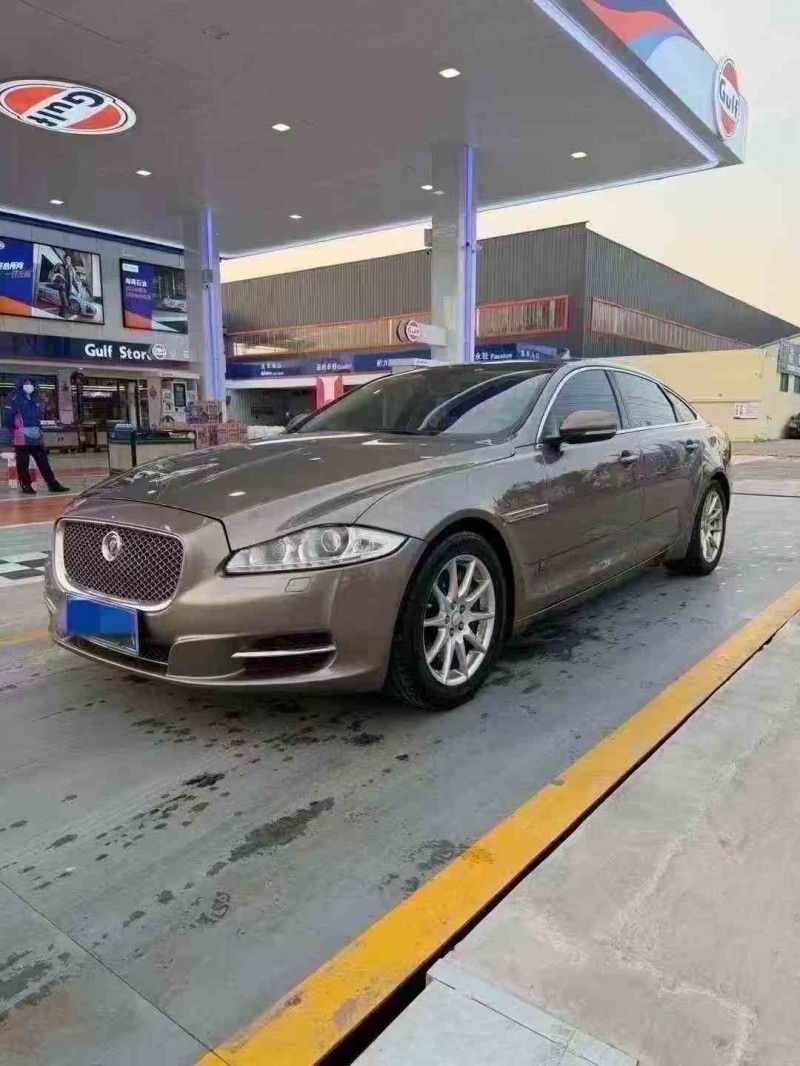 泰安15年捷豹XJL3