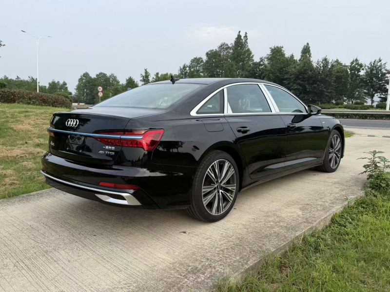 盐城25年奥迪A6L3