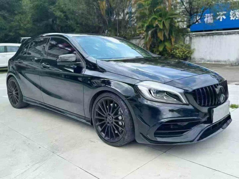 江门17年奔驰AMG2