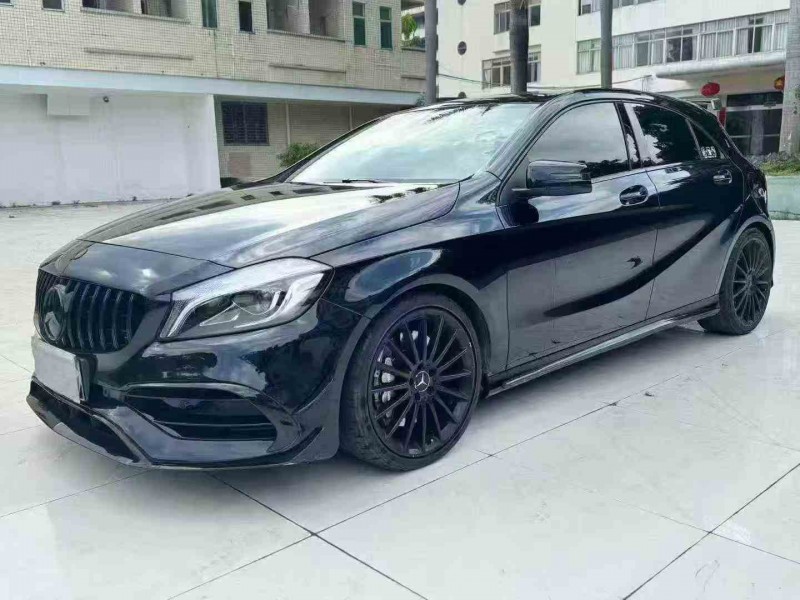 江门17年奔驰AMG3