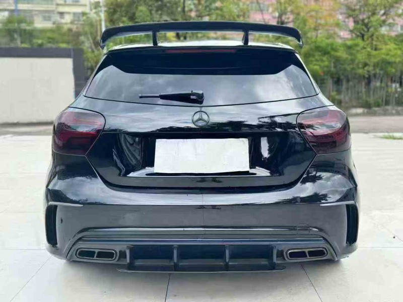 江门17年奔驰AMG7