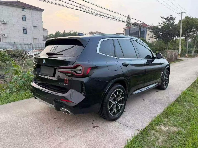 金华25年宝马X38