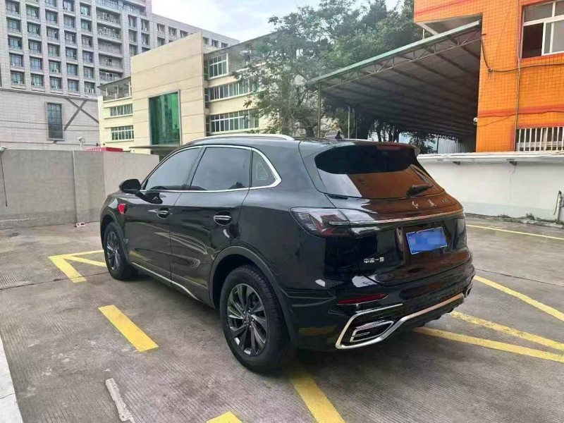 厦门25年红旗HS53