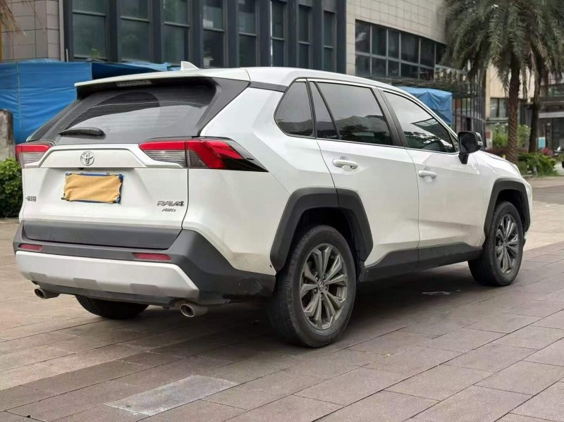 广州24年丰田RAV4荣放7