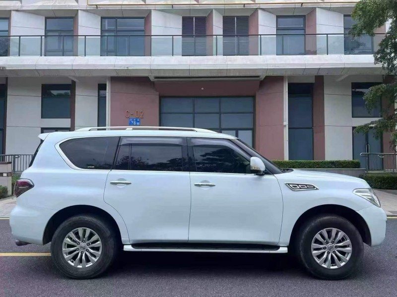 广州20年日产途乐6