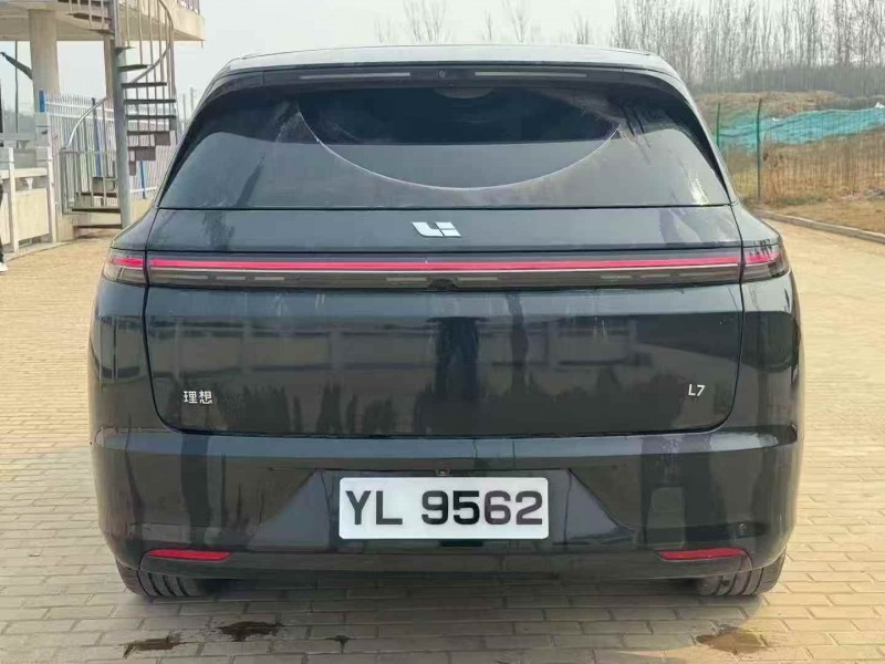 郑州23年理想L76
