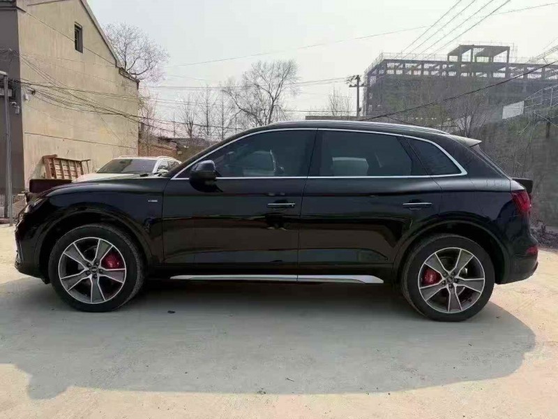 广州22年奥迪Q54